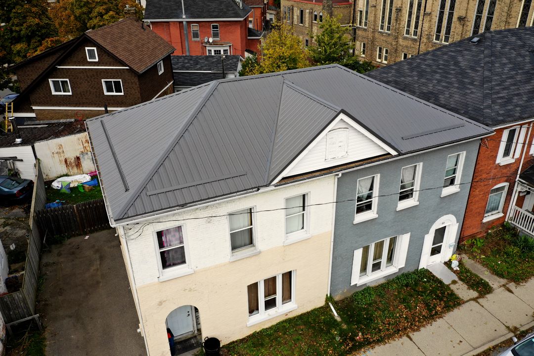 Project 1028, Tuff Rib metal roof — photo 1 of 8