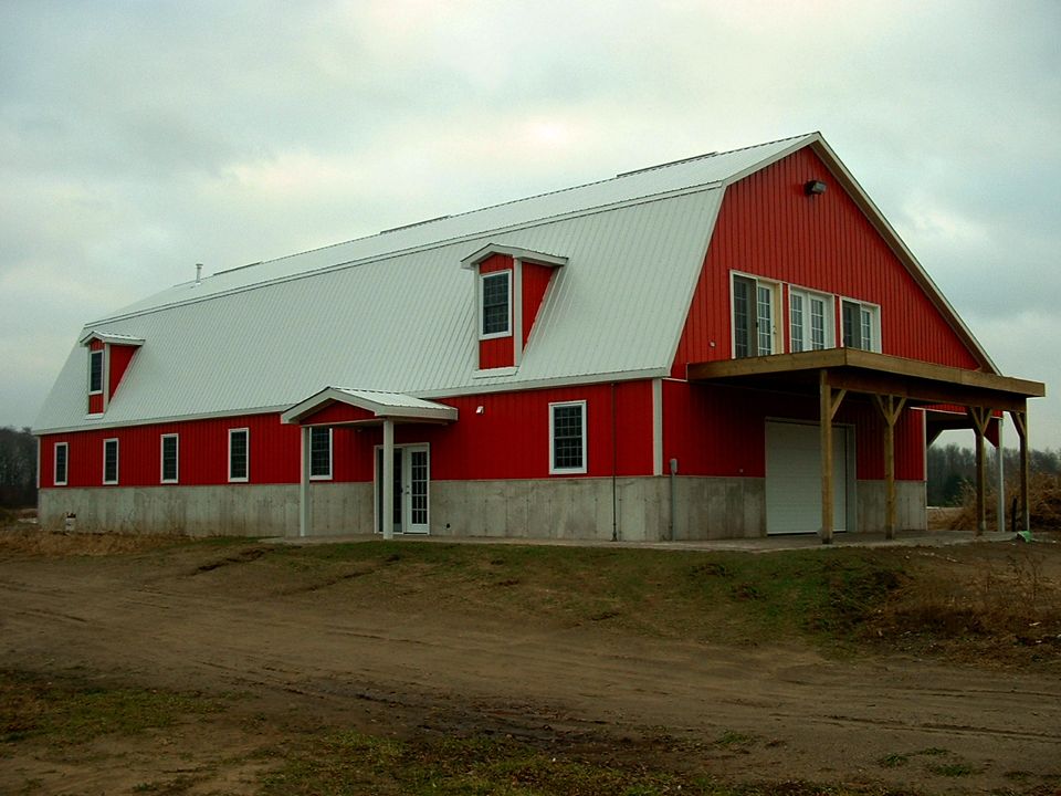 Project 1010, Tuff Rib metal roof — photo 1 of 5