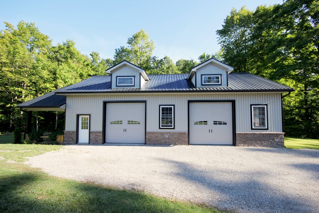 Project 2003, Diamond Rib metal roof — photo 1 of 1
