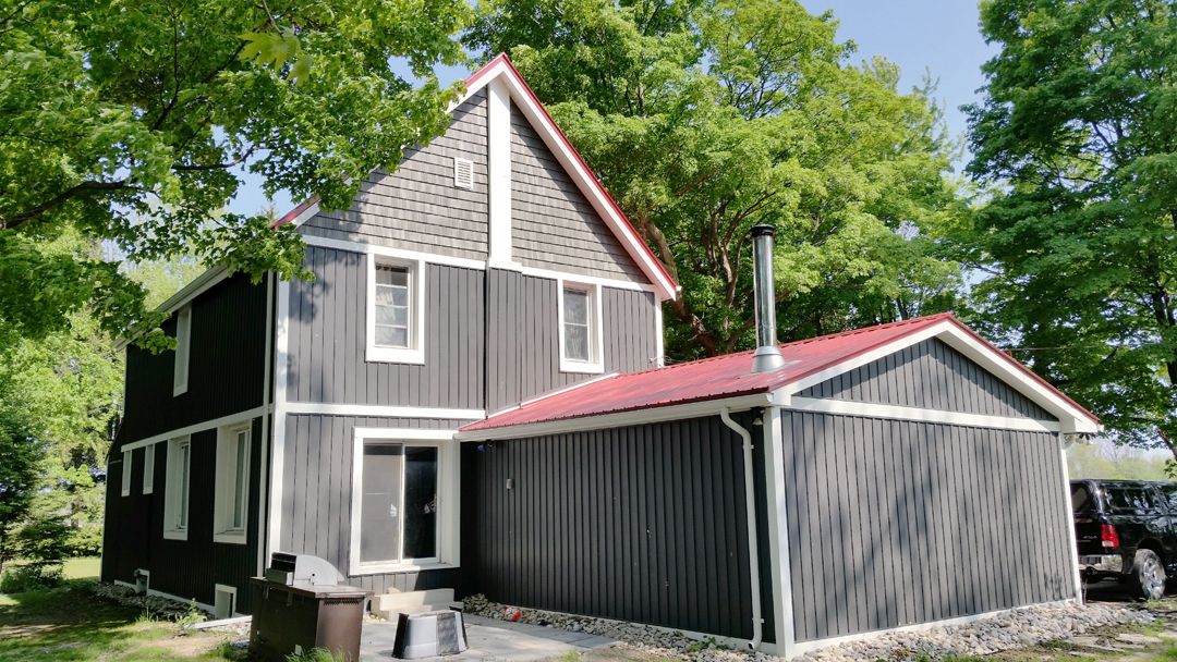 Project 1005, Tuff Rib metal roof — photo 2 of 3