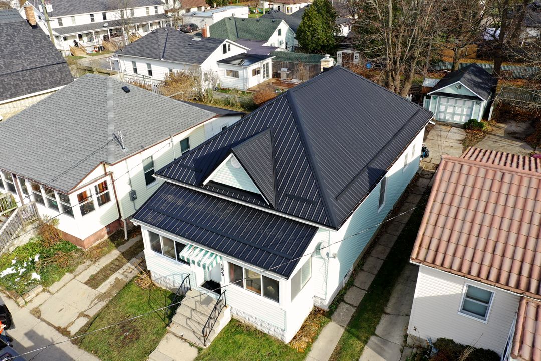 Project 1008, Tuff Rib metal roof — photo 3 of 5