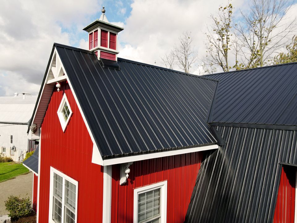 Project 1009, Tuff Rib metal roof — photo 4 of 7