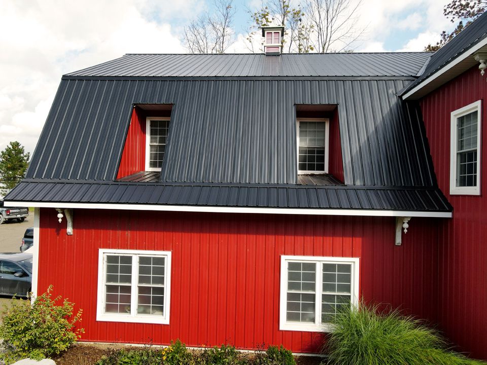 Project 1009, Tuff Rib metal roof — photo 5 of 7