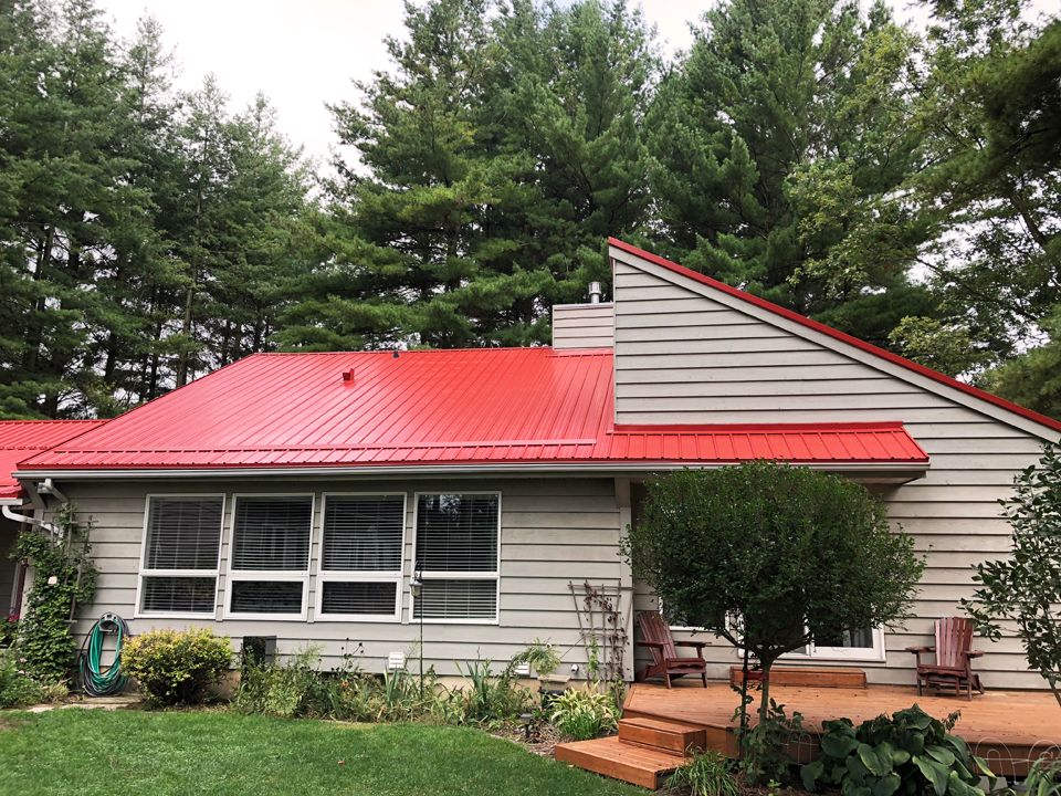 Project 1012, Tuff Rib metal roof — photo 6 of 8